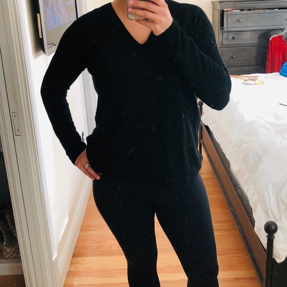 Vince Sweaters - Vince black double v sweater